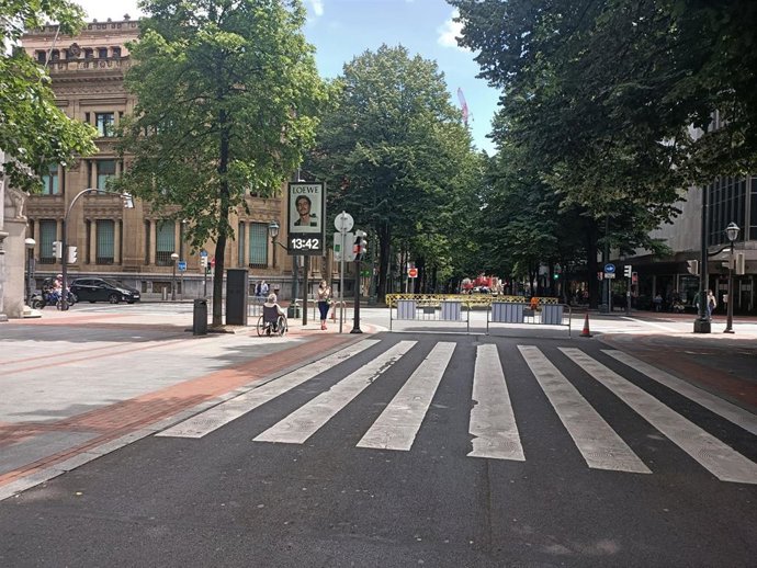 Imagen de la Gran Vía de Bilbao durante la desescalada