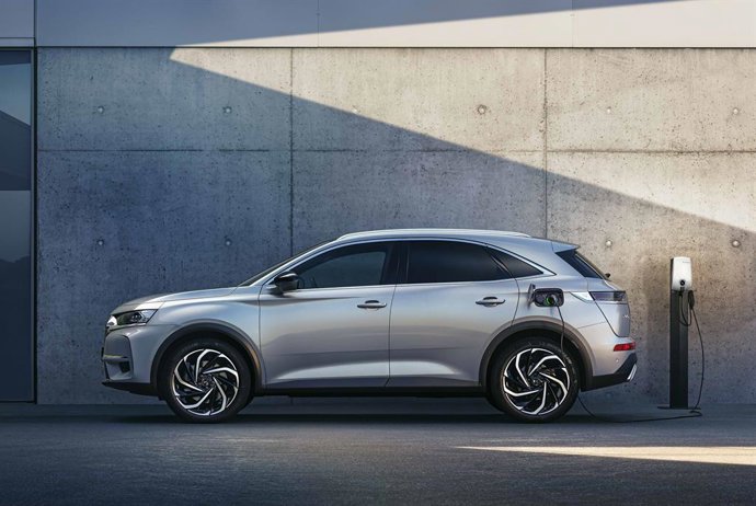 DS muestra en Autobello el DS7 Crossback E-Tense 4x4, su híbrido enchufable de 300 caballos.
