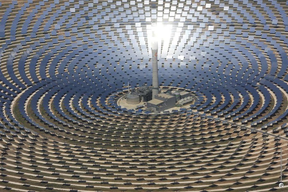 Planta Gemasolar En Fuentes De Andalucía.