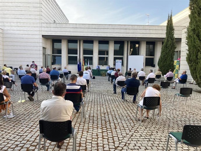 Imagen de la XXXVIII Jornada de Aceituna de Mesa, organizada por Asaja-Sevilla en el Centro Guadiamar de Huévar del Aljarafe.