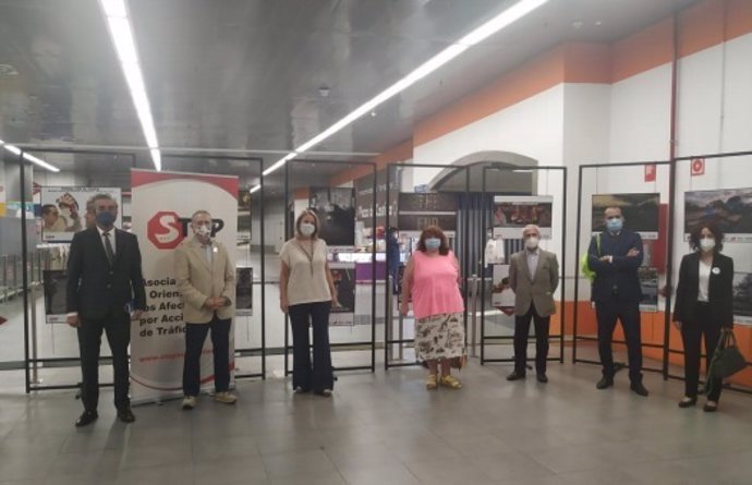 La asociación Stop Accidentes inaugura la exposición 'Peatón, no atravieses tu vida' en el Metro de Madrid