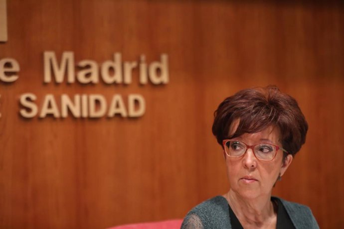 La directora general de Salud Pública, Elena Andradas, durante su comparecencia para informar sobre la situación epidemiológica y asistencial por el coronavirus en la región, en la Consejería de Sanidad, Madrid (España), a 16 de septiembre de 2020.
