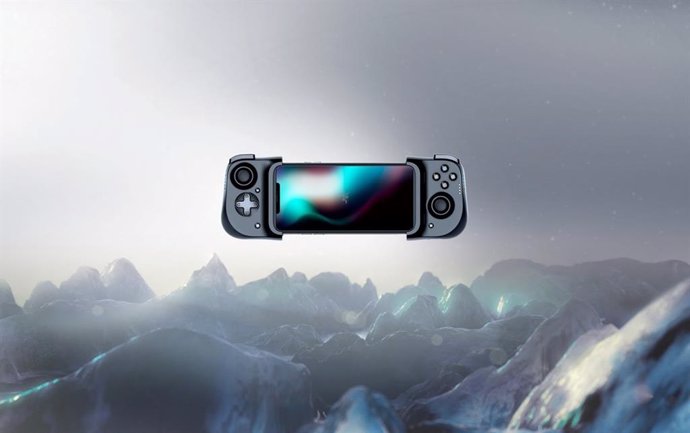 Razer lanza su mando físico Kishi para iPhone, para jugar con botones desde el m