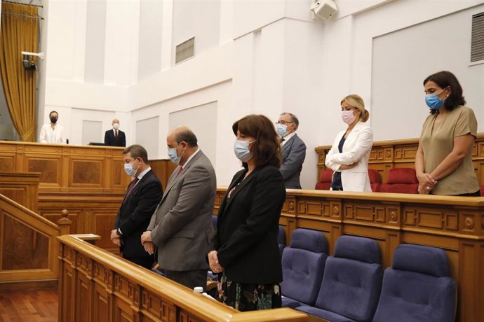 La consejera de Igualdad, Blanca Fernández, en el pleno de las Cortes