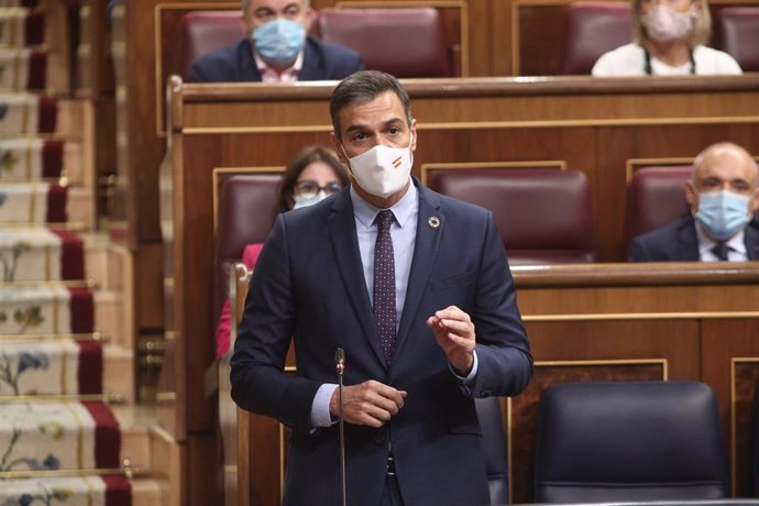 El presidente del Gobierno, Pedro Sánchez, interviene durante la sesión de control al Gobierno en el Congreso, en Madrid (España) a 9 de septiembre de 2020.  El Gobierno contesta preguntas, entre otras, sobre el coronavirus o sobre los gastos de segurid