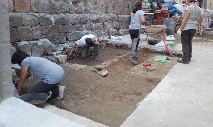 Pla general de la nova campanya arqueolgica a l'entorn de la basílica de Castelló d'Empúries. Foto publicada el 17 de setembre del 2020 (horitzontal)