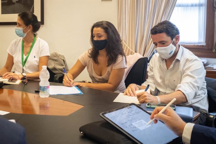 PP-A: "El plan de Sánchez y Planas para repartir los fondos de la PAC puede prov