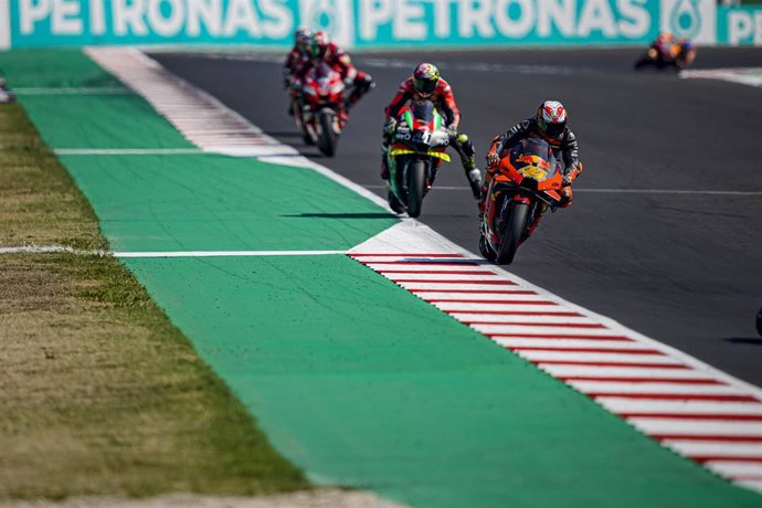 44 Espargaro Pol (esp), KTM RC16, Red Bull KTM Factory Racing, action during the 2020 MotoGP Gran Premio Lenovo di San Marino e della Riviera di Rimini, San Marino Grand Prix from September 11 to 13, 2020 on the Misano World Circuit Marco Simoncelli