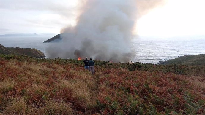 Incendio en la Illa de Ons.