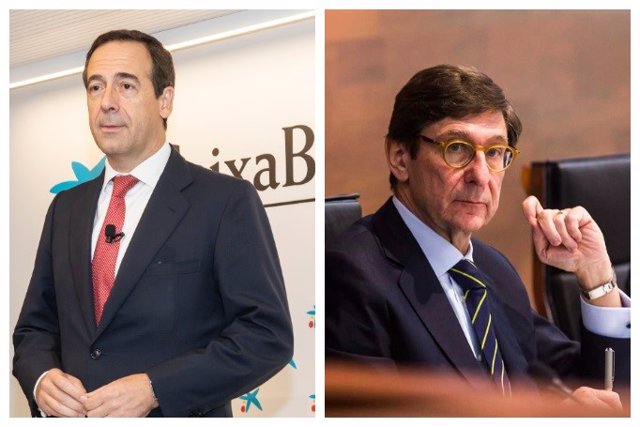Gonzalo Gortázar, consejero delegado de CaixaBank (izq), y José Ignacio Goirigolzarri, presidente de Bankia (der).