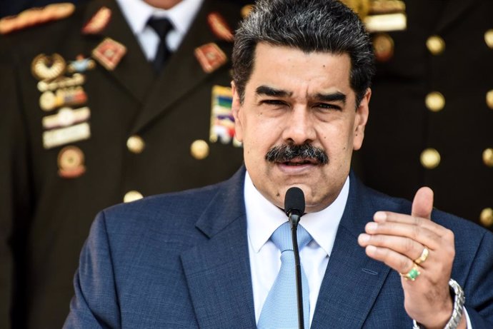 AMP.-Venezuela.-Maduro dice que es "imposible" posponer las elecciones y vuelve 