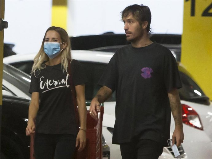Ana Fernández y el vocalista de Marlon llevan cuatro años de apasionada y estable relación