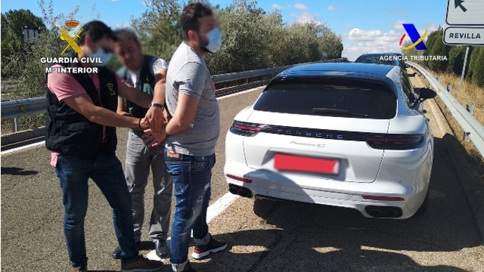 Imagen de uno de los detenidos en la operación conjunta