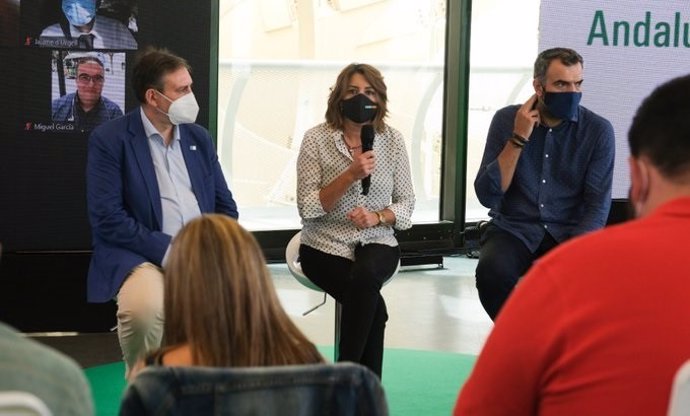 Susana Díaz en el acto del PSOE-A sobre redes sociales