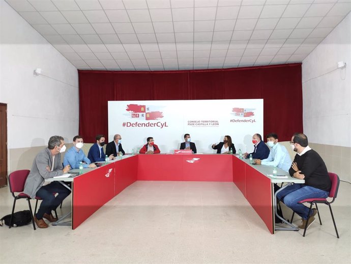 Consejo Territorial Autonómico del PSCyL, que ha tenido lugar en el Ayuntamiento de Pedrosillo el Ralo (Salamanca)