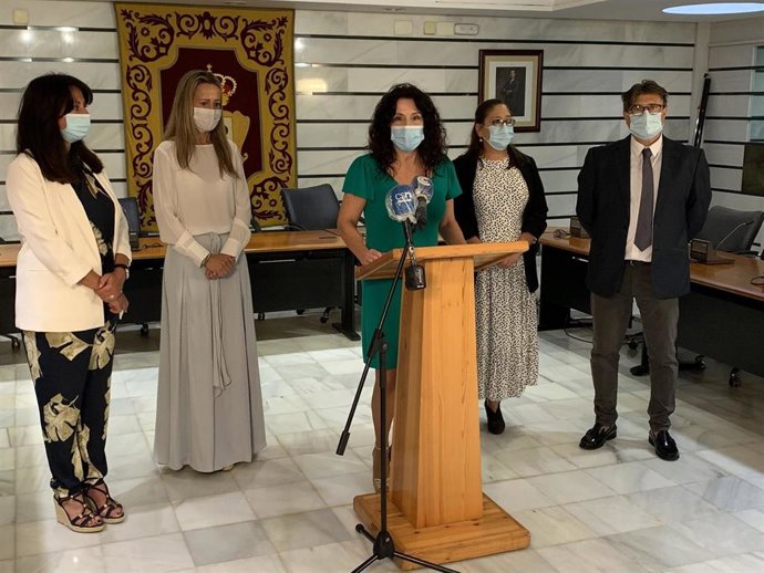 [Medios.Bienestar.Cipsc] Np: La Consejería De Igualdad Entrega Más De 2.600 Tarjetas Monedero En La Provincia De Huelva