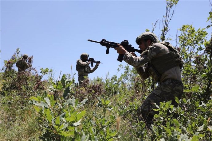 Turquía.- Mueren dos soldados de Turquía en un ataque achacado al PKK en el nort