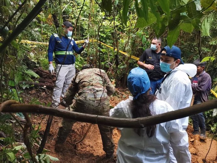 Hallazgo de una fosa con restos óseos en la comarca Ngbe Buglé, en Panamá