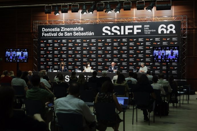 Presentación de la película 'Rifkin's Festival', de Woody Allen,  en el Festival de San Sebastián