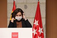 La Comunidad limitará las reuniones a seis personas en toda la región y revisará los aforos