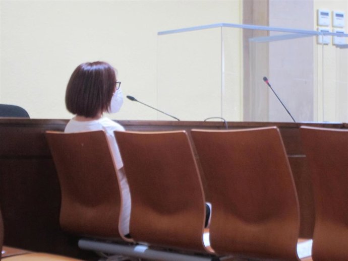 La acusada durante el juicio en la Audiemcia de Jaén