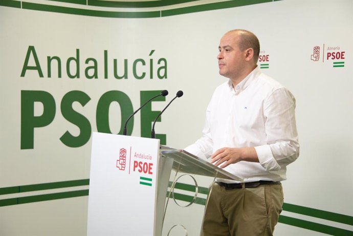 El senador del PSOE de Almería Antonio Martínez, en una foto de archivo.