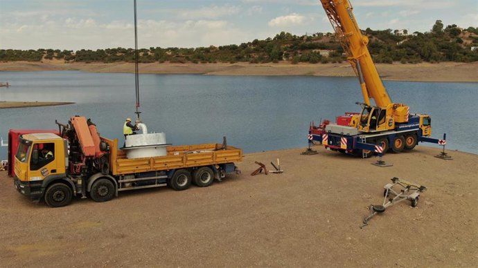 Trabajos en la central hidroeléctrica de Cala