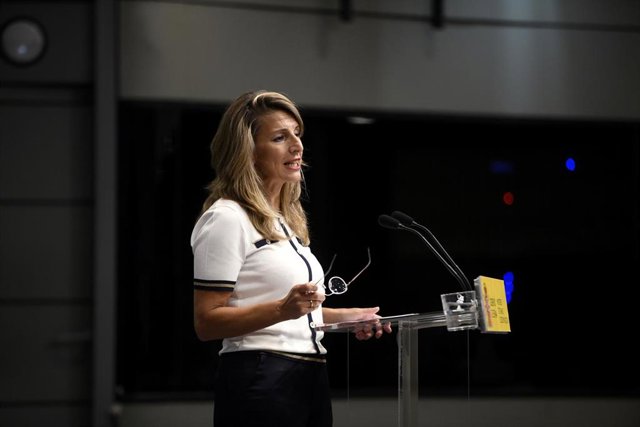 La ministra de Trabajo y Economía Social, Yolanda Díaz, ofrece una rueda de prensa posterior a su reunión con las entidades más representativas del Trabajo Autónomo, de la Economía Social y de la Responsabilidad social de las Empresas.