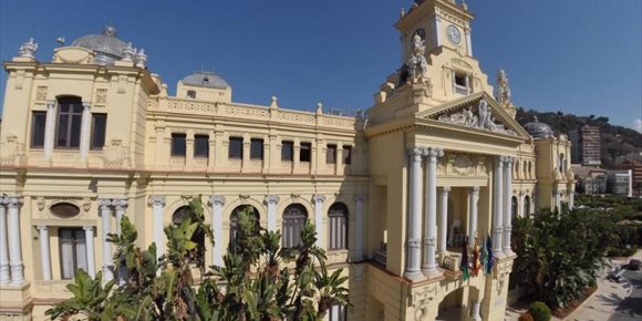 1. PP en Ayuntamiento pide que Pleno muestre apoyo y reconocimiento a monarquía parlamentaria como garante de la democracia