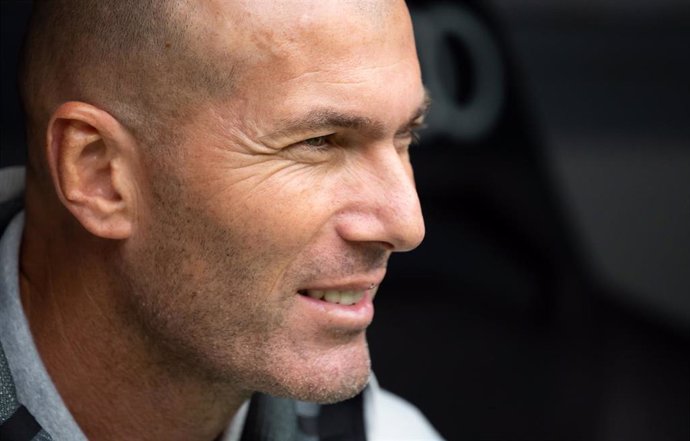 El entrenador del Real Madrid, Zinédine Zidane, en un partido