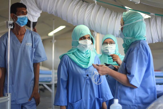 Yemen.- El CICR abre un centro para pacientes de COVID-19 en Yemen con el temor 