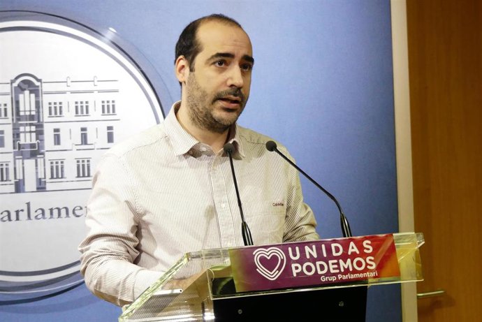El portavoz de Unidas Podemos en el Parlament y secretario de Organización de Podemos, Alejandro López.
