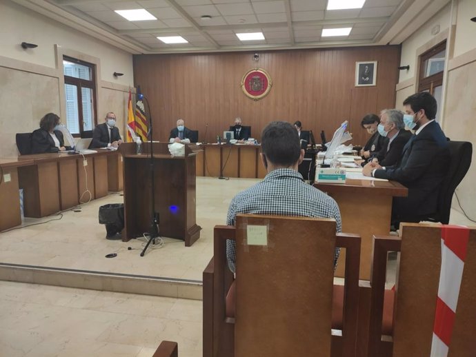 Imagen del juicio celebrado este lunes en la Audiencia Provincial de Baleares.