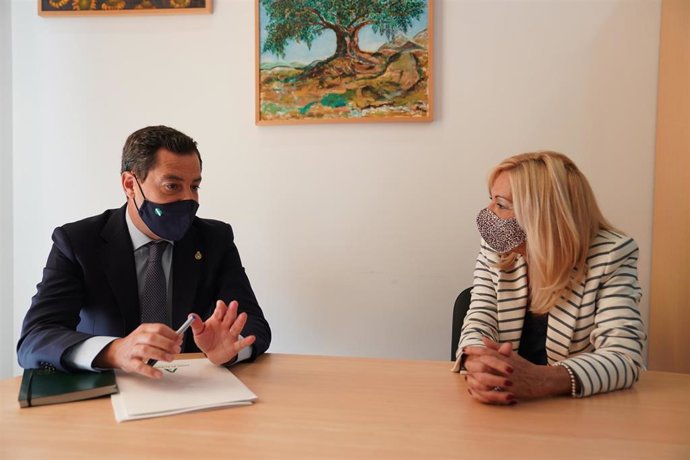 El presidente de la Junta de Andalucía y la alcaldesa de Pedro Abad.