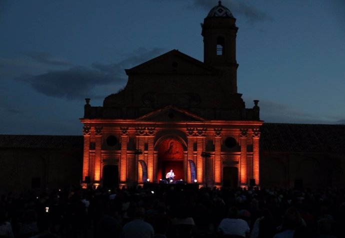 De Pablo (DPH) destaca el "gran esfuerzo" realizado para celebrar los festivales Camino de Santiago y SoNna.