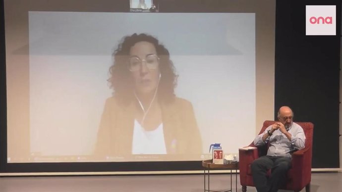 La secretaria general de ERC, Marta Rovira, y el empresario Jaume Roures en el acto telemático de presentación del libro escrito por Rovira y el líder de ERC, Oriol Junqueras, 'Tornarem a vncer'.