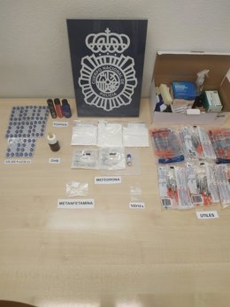 La Policía Nacional desmantela en el distrito Centro un club de fumadores