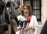 Susana Díaz exige a Moreno que le devuelva a la educación pública "lo que le ha quitado" y rechaza "cortina de humo"