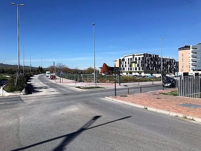 Vial aledaño a la parcela donde se construirá el Conservatorio Superior de Música de Jaén/Archivo