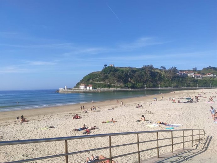 Playa de Ribadesella, Asturias.