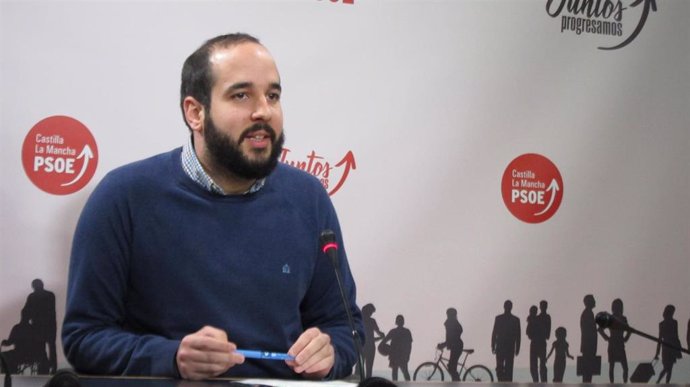 El diputado del PSOE Miguel González en rueda de prensa