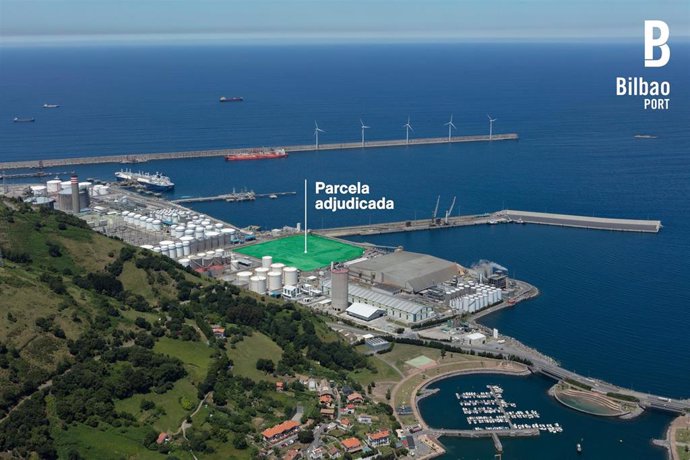 Parcela adjudicada a Petronor en el muelle Sollana, en el Puerto de Bilbao