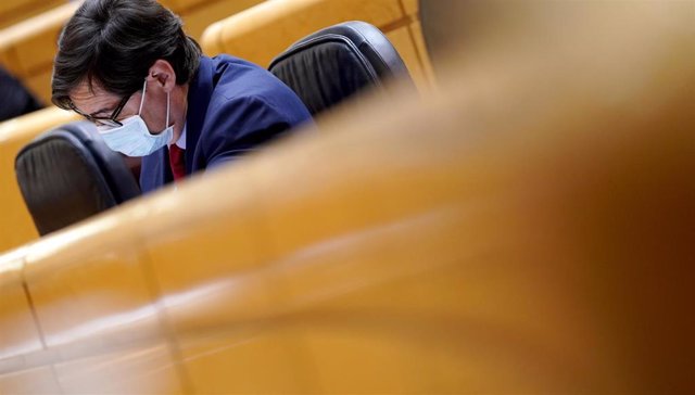 El ministro de Sanidad, Salvador Illa, durante una sesión de control al Gobierno en el Senado, en Madrid (España), a 22 de septiembre de 2020.