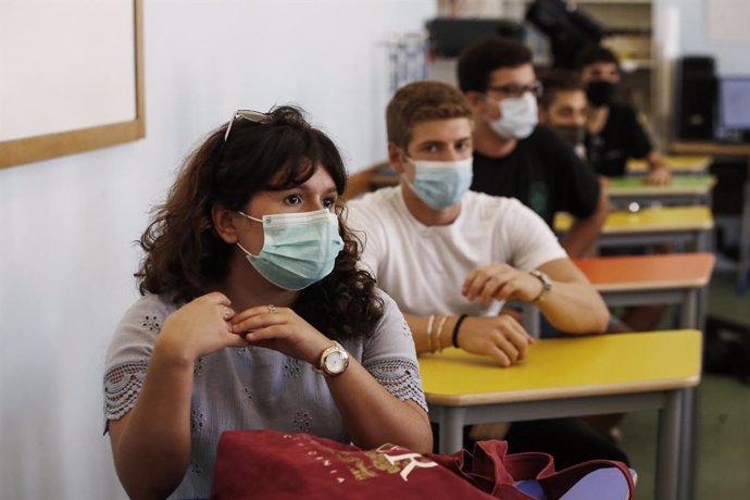 Coronavirus.- Italia registra un aumento en los contagios diarios, con otros 1.6