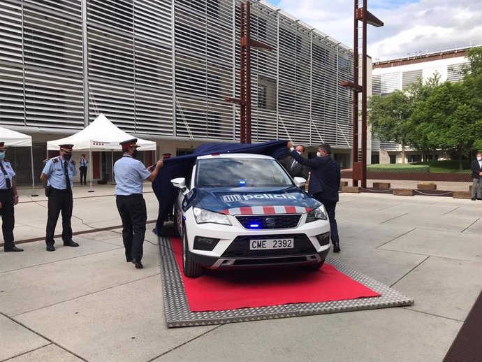 Smper presenta los nuevos vehículos de seguridad ciudadana como una gran inversión de país