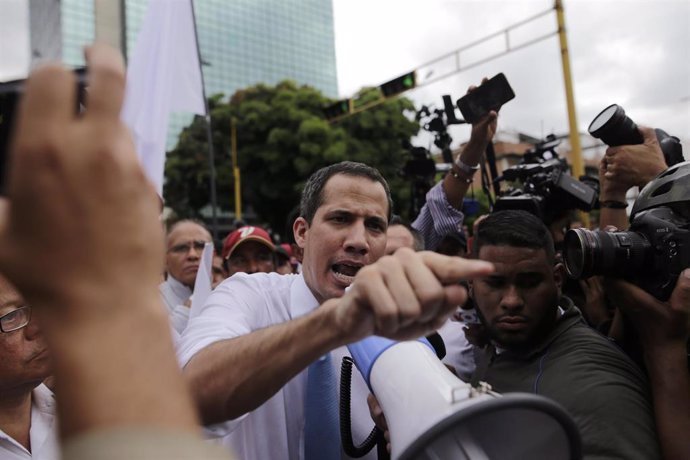 El autoproclamado "presidente encargado" de Venezuela, Juan Guaidó.
