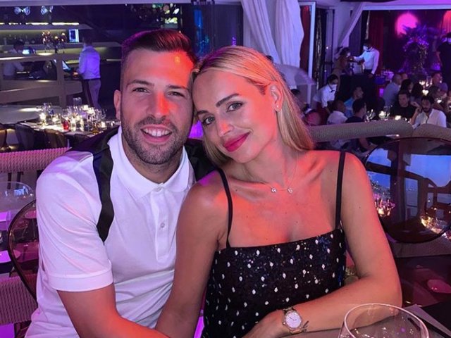 Romarey Ventura y Jordi Alba forman una de las parejas más populares del Barça y presumen de amor en cada una de sus apariciones
