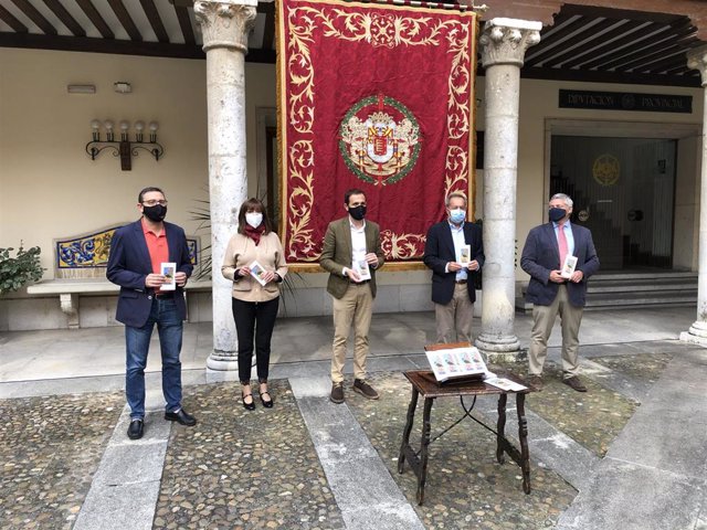 Presentación de la nueva edición de 'La Grajilla' en el Palacio de Pimentel.