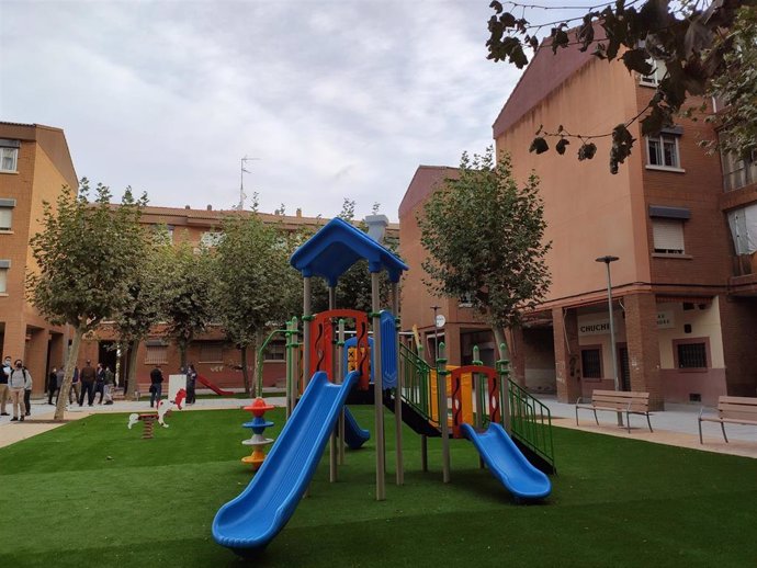 Nueva zona infantil en el barrio de Buenos Aires de Salamanca.