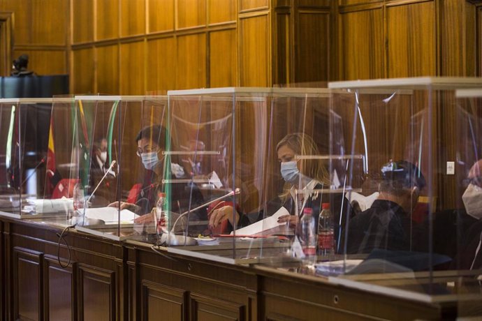 Imagen de un reciente juicio con jurado popular en la Audiencia de Sevilla